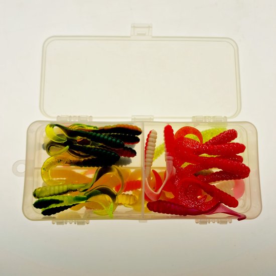 50x Twister enkel 7,5cm - 3 inch assortiment C in diverse kleuren uit Amerika in een dubbelzijdige tackle box van Luckylures