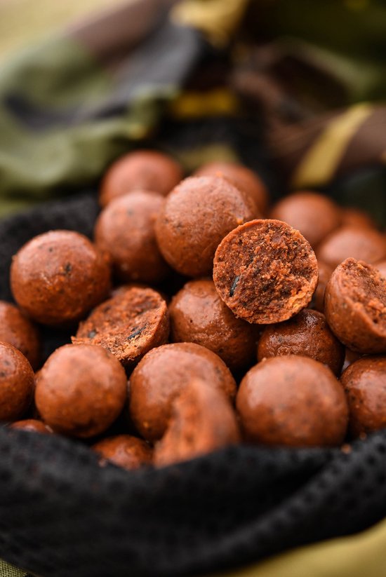CC Moore Pacific Tuna Shelf Life 10mm 1Kg van Merkloos