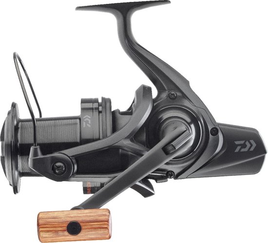 Daiwa 21 Emblem 45 SCW QD SD - Big Pit Molen - Zwart - 645 gr - 4.9:1 lagers - Zwart van Merkloos