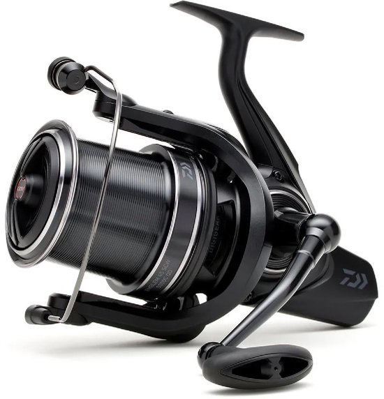 Daiwa 23 Emblem 45 SCW QD - 45mm spoelslag - longcast spoel - zwart van Daiwa