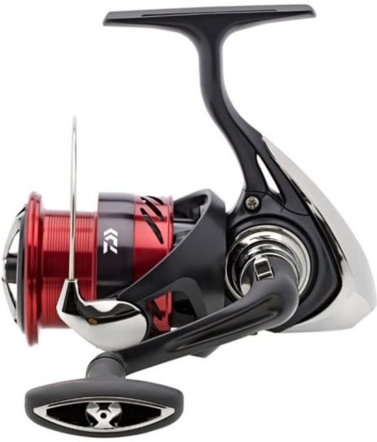Daiwa Ninja Match Feeder Lt 2023 Karpervissen Molen Zilver 3000C van Daiwa