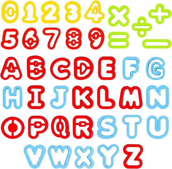 deeg letters uitsteekvormpjes