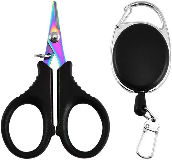 Een tas met gekleurde scharen en telescopische gespen voor het vissen, waaronder telescopische scharen en gespen; telescopische sleutelhangers met clips; telescopische koorden voor sleutels en pasjes; van Merkloos