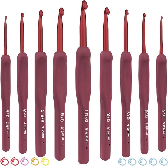 Ergonomische haaknaaldenset met 9 stuks, 2,0 mm - 6,0 mm, rode handgrepen, inclusief metalen markers voor truien, mutsen en sjaals haken van Merkloos