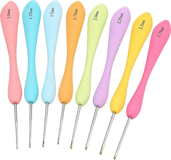 Ergonomische haaknaaldenset met comfortabele handgrepen voor beginners, ideaal voor breien, haken en handwerk met artritis