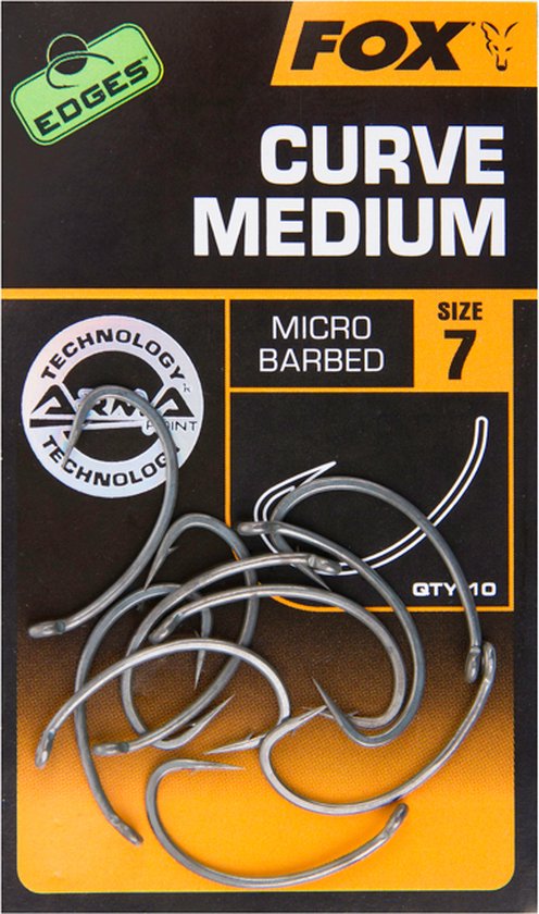 Fox EDGES Curve Medium - maat 8B Barbless van Fox