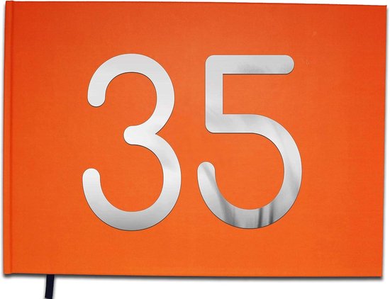 Gastenboek 35 jaar - verjaardag, huwelijk, pensioen - verchroomde letters - 100 pagina's - premium kwaliteit oranje koraal