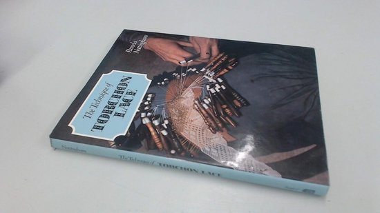 Handleiding voor het leren van Torchon kantklosproces van Merkloos