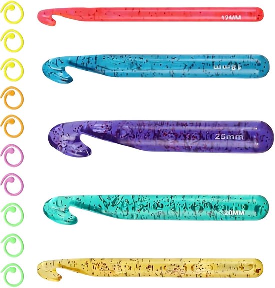 HECHKJ Set of 5 Crochet Hooks Transparent Green Crochet Hooks 12mm-25mm Thick Crochet Hook with Metal Marker Clips, 5 - ShopVlot