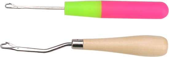Houten gebogen haaknaald en plastic latch hook naaldset van 2 stuks voor haken en breien van Merkloos