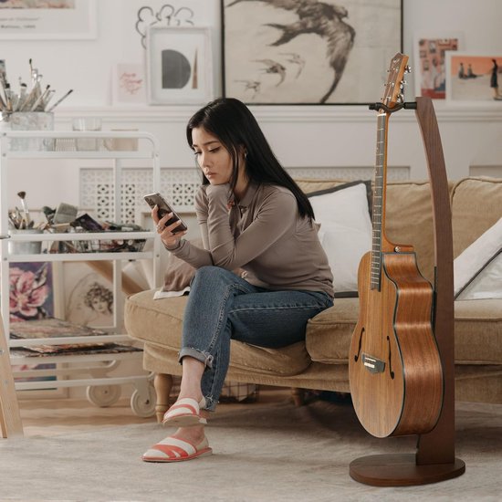 Houten gitaarstandaard - handgemaakte Duitse as massief semi-gebogen ontwerp houten standaard vloer, beste voor akoestische gitaren, klassieke gitaren, banjo's, mandolines (cacaozwart)