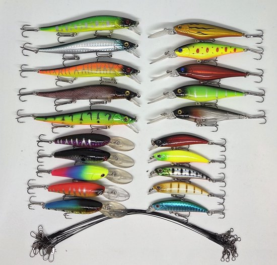 Kunstaas set 30 delig - Cadeautip! - Alle type roofvis - Pluggen - Crankbaits - stalen onderlijn - Snoek - Snoekbaars - Baars van Merkloos