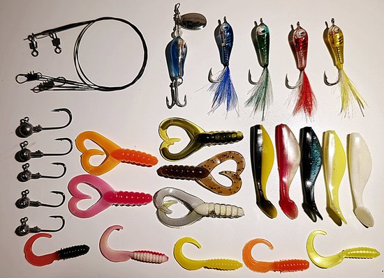 Kunstaasset ultra light - 2 tot 3 gram - 27 delig - in een tackle box - cadeau - streetfishing van Insinse