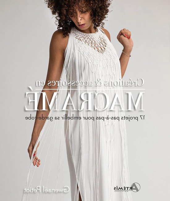 Macramé Projecten - Macramé Boek - Garderobe Decoreren - 17 Stap-voor-stap Projecten - 21.5 x 25.5 cm van Merkloos