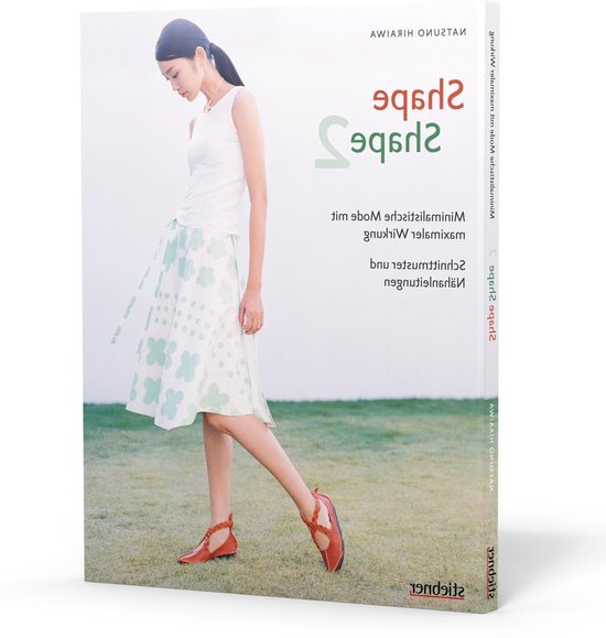 Mode Ontwerp Boek - Naai patronen - Kleding Maken - Minimalistische Stijl - 20.8 x 1.5 x 26.1 cm van Merkloos