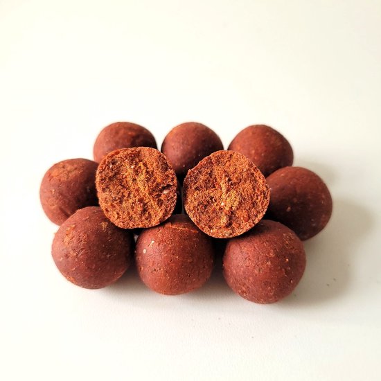 MTC Baits Triple R Garlic Boilies 16mm 1kg van MTC Baits