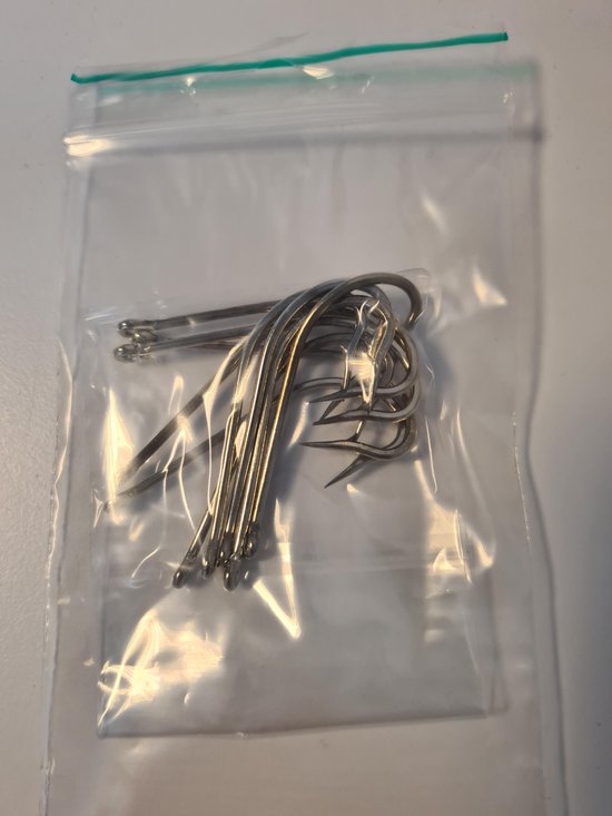 O'SHAUGHNESSY HOOK NICKEL  SIZE:  5/0   INHOUD 10 stuks van Merkloos