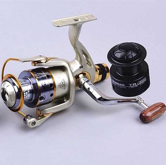 QUNDAO Werpmolen TR 400 - Molen - Karpermolen - Vismolen - Fishing reel - Hengelsport - Roofvis - Slip achterop - Kogellagers 9+1 - Gear-ratio 5.1:1 van QUNDAO