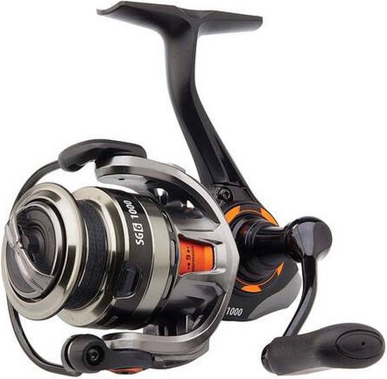 Savage Gear-  Molen - 4000H - SG6 - 8+1BB - (incl Reserve Aluminium Spool) van Savage Gear