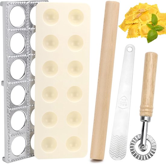 Set, ravioliformer met deegroller, gehaktballetwiel, vleesspatel