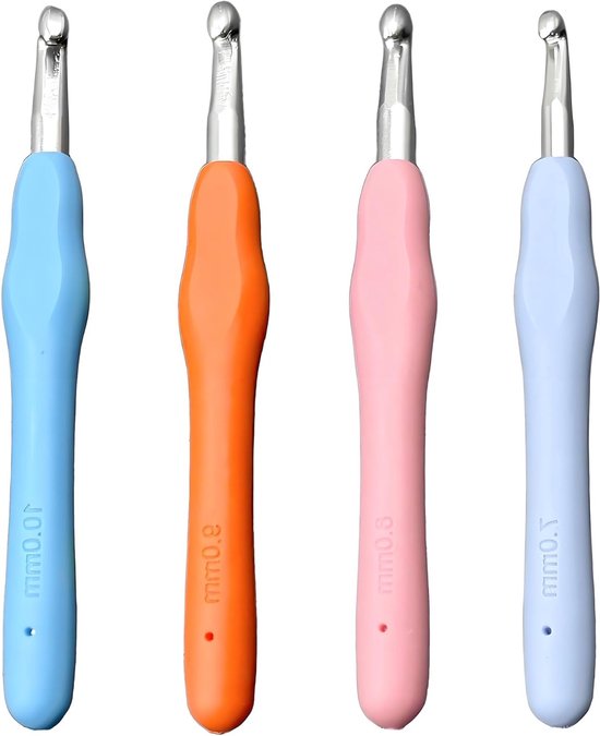 Set van 4 Haaknaalden in Verschillende Maten 7mm, 8mm, 9mm, 10mm met Kleurrijke Siliconen Handvatten voor Beginners en Gevorderden in de Haakwereld van Merkloos