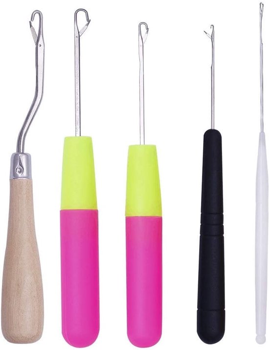 Set van 5 gebogen haaknaalden in verschillende maten, inclusief houten en plastic varianten voor haken en breien