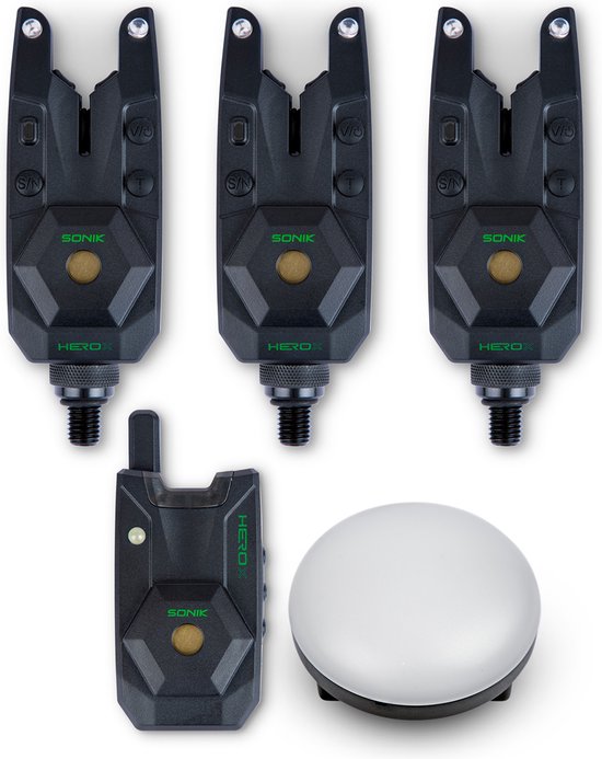Sonik - Hero X - Bite Alarm Set - + Bivvy Light - 3+1 - Beetmelderset van Merkloos