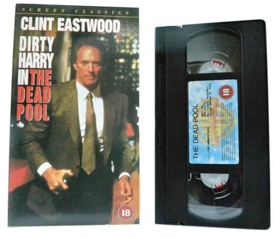 The Dead Pool van Merkloos