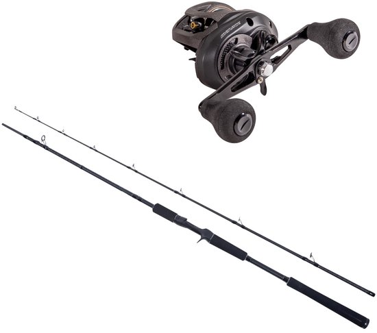 Ultimate Collos Heavy Baitcasthengel Combo 2.40m (50-200g) - Roofvis set van Merkloos