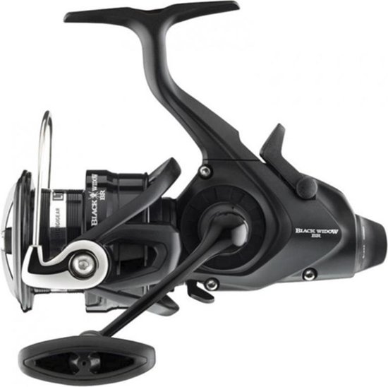 Vrijloopmolen Daiwa Black Widow LT BR 2500 van Merkloos