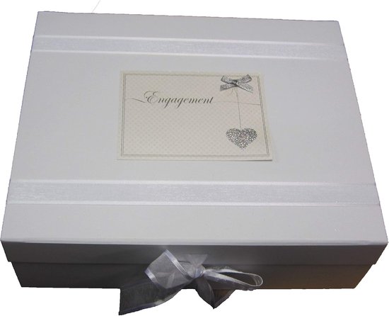 Witte katoenen kaarten 'Engagement' Sprankelend Zilver Hart ontwerp, Engaged Large Keepsake Box (LLE-X)