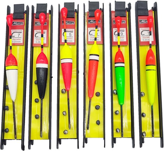 Zesdelige set met dobbers, lood, vislijn en haken voor het vissen op forel, paling en snoek in meren en rivieren